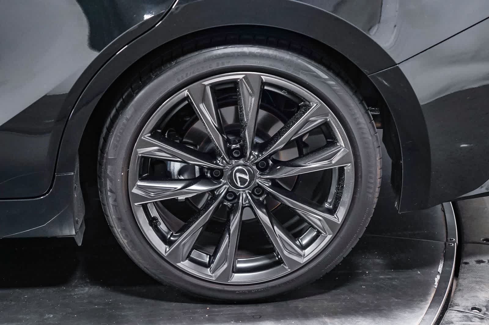 2025 Lexus IS 300 F SPORT Design