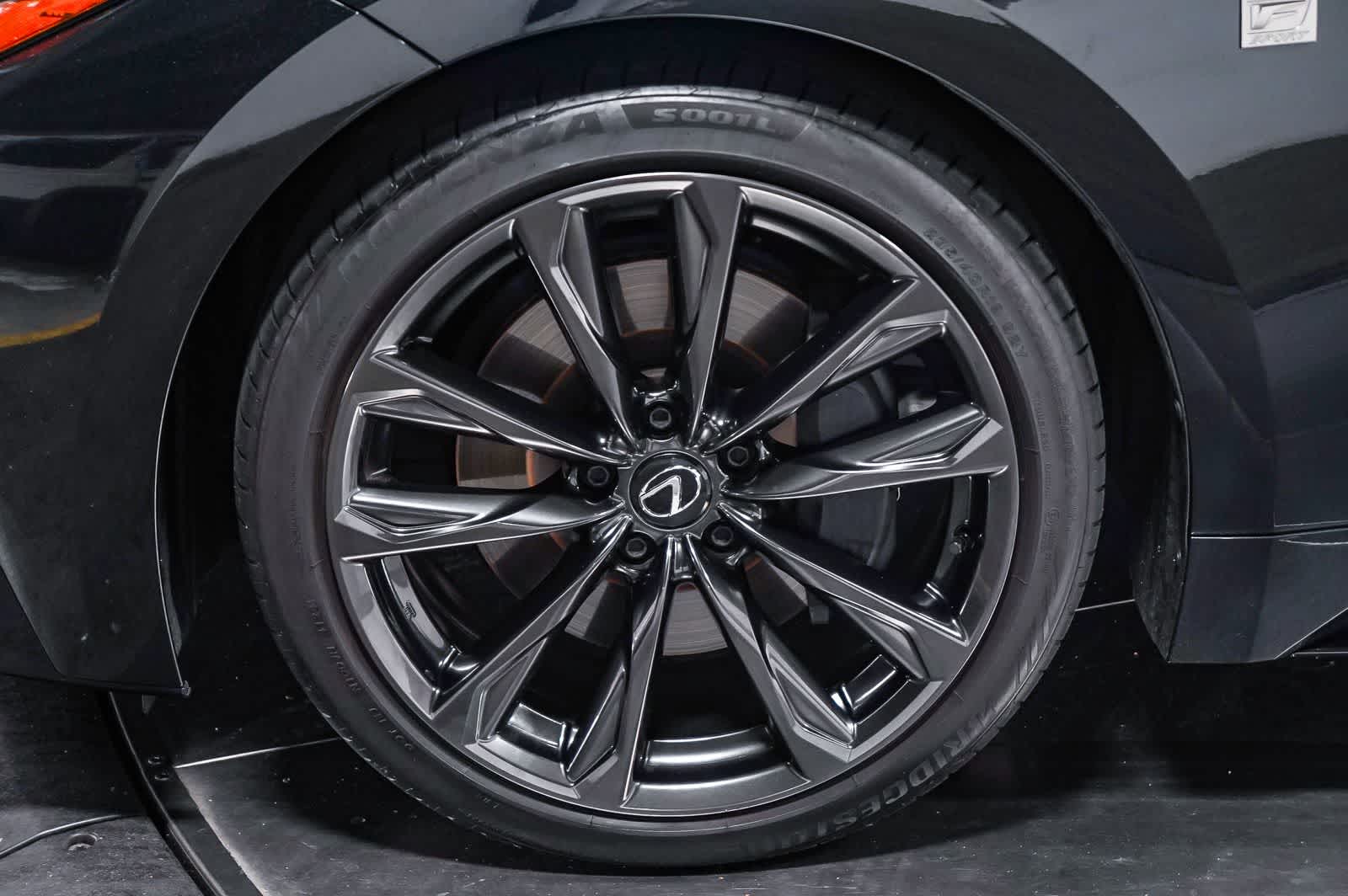 2025 Lexus IS 300 F SPORT Design