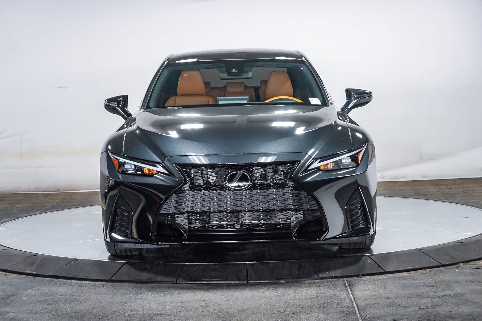 2025 Lexus IS 300 F SPORT Design
