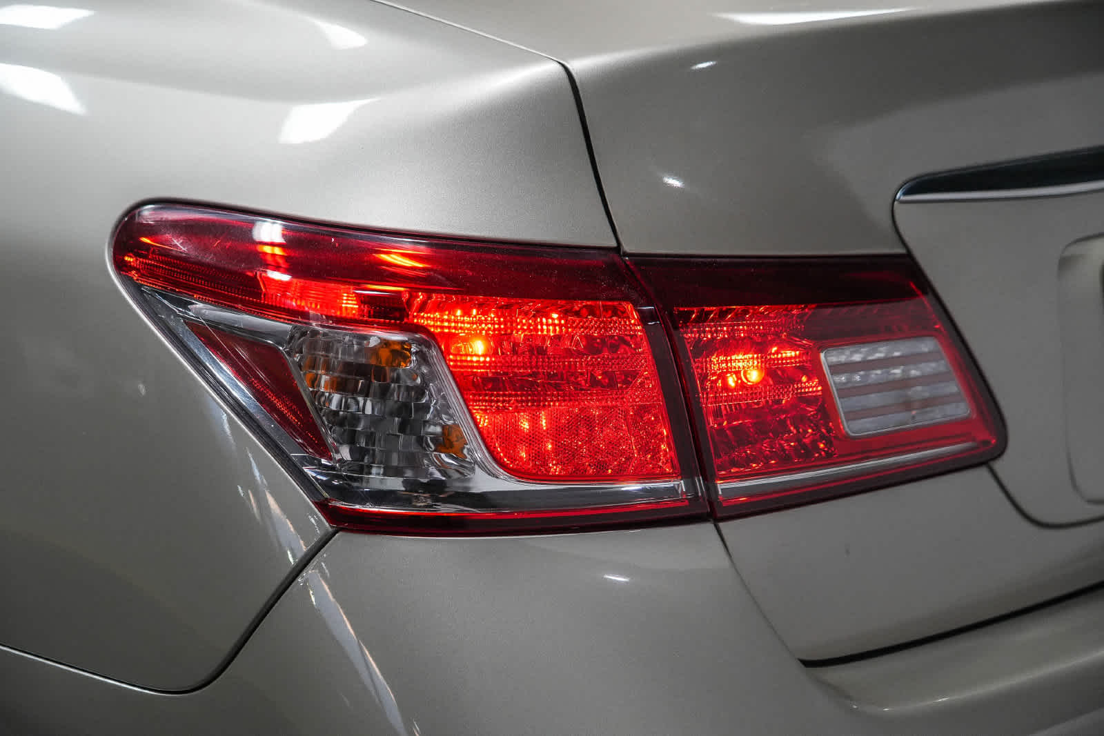 2012 Lexus ES 350 4dr Sdn
