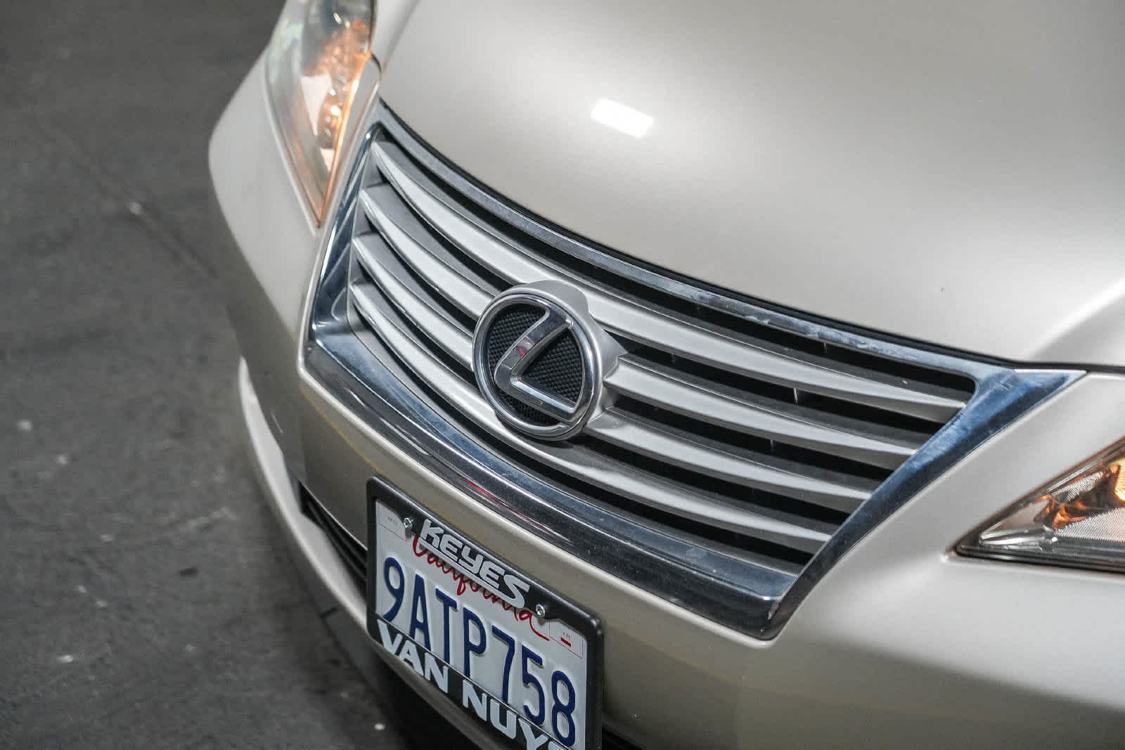 2012 Lexus ES 350 4dr Sdn