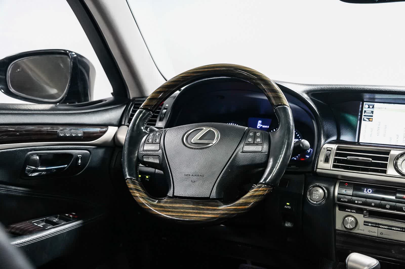 2016 Lexus LS 460 4dr Sdn RWD