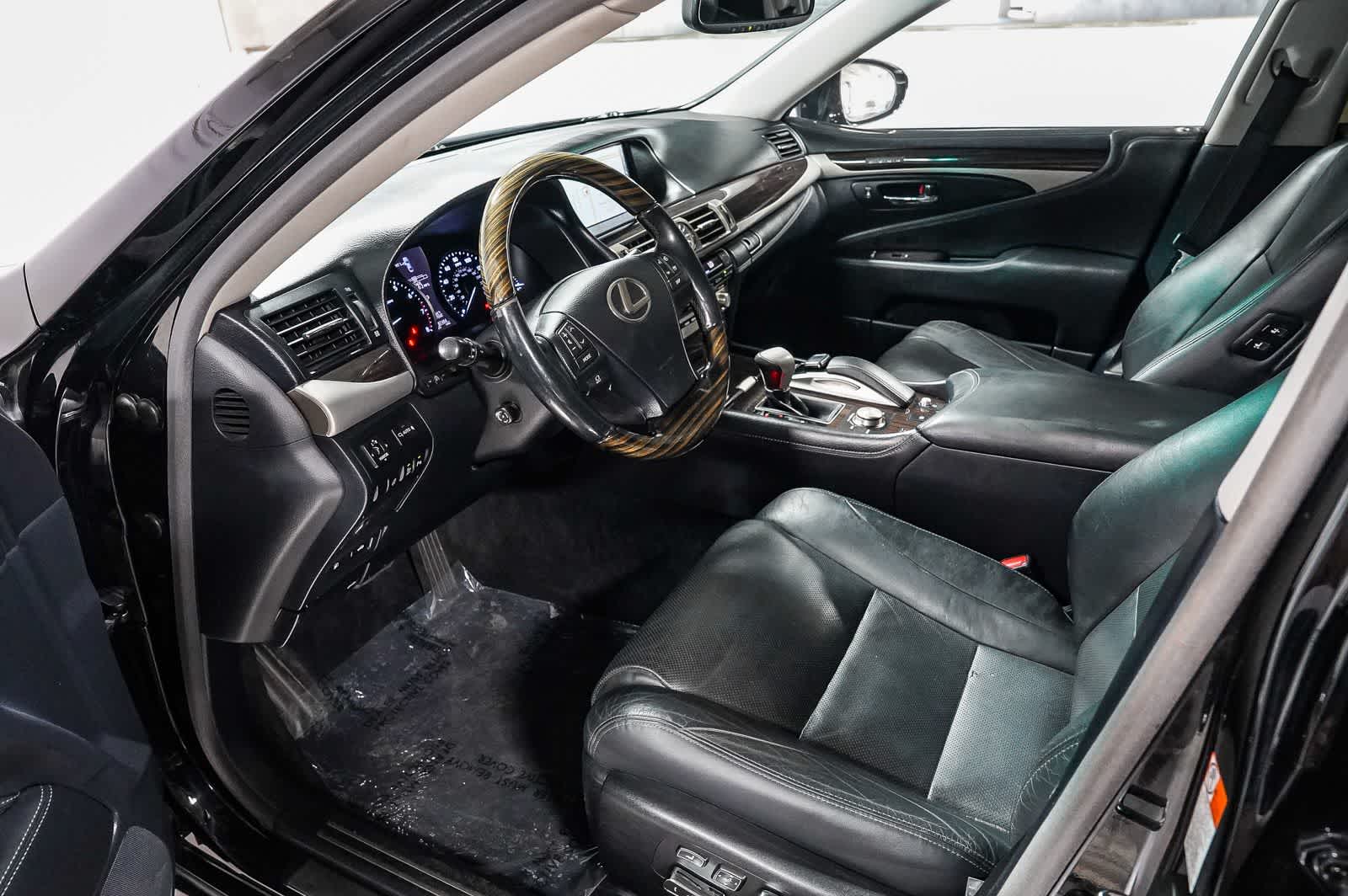 2016 Lexus LS 460 4dr Sdn RWD