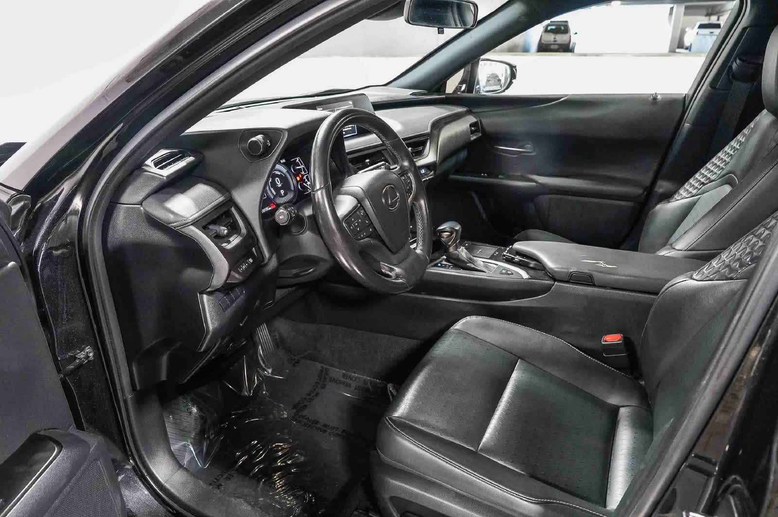 2021 Lexus UX 250h UX 250h