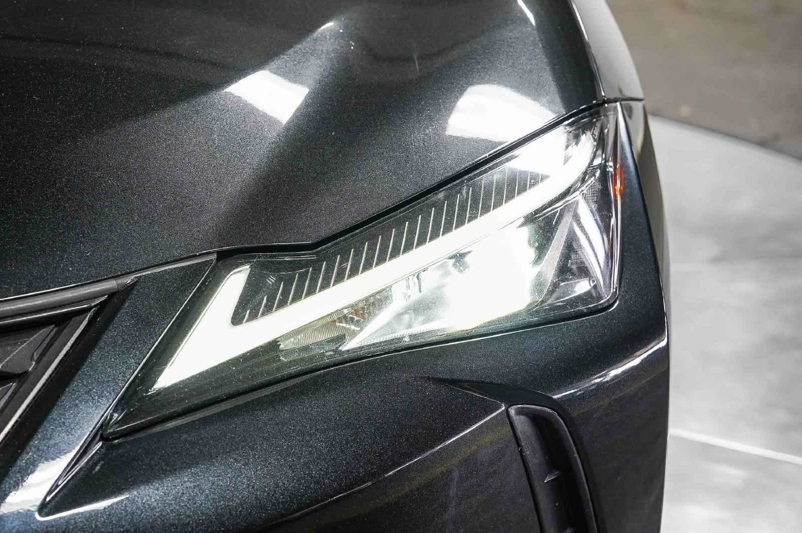2021 Lexus UX 250h UX 250h