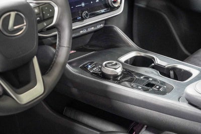 2023 Lexus RZ 450e Luxury