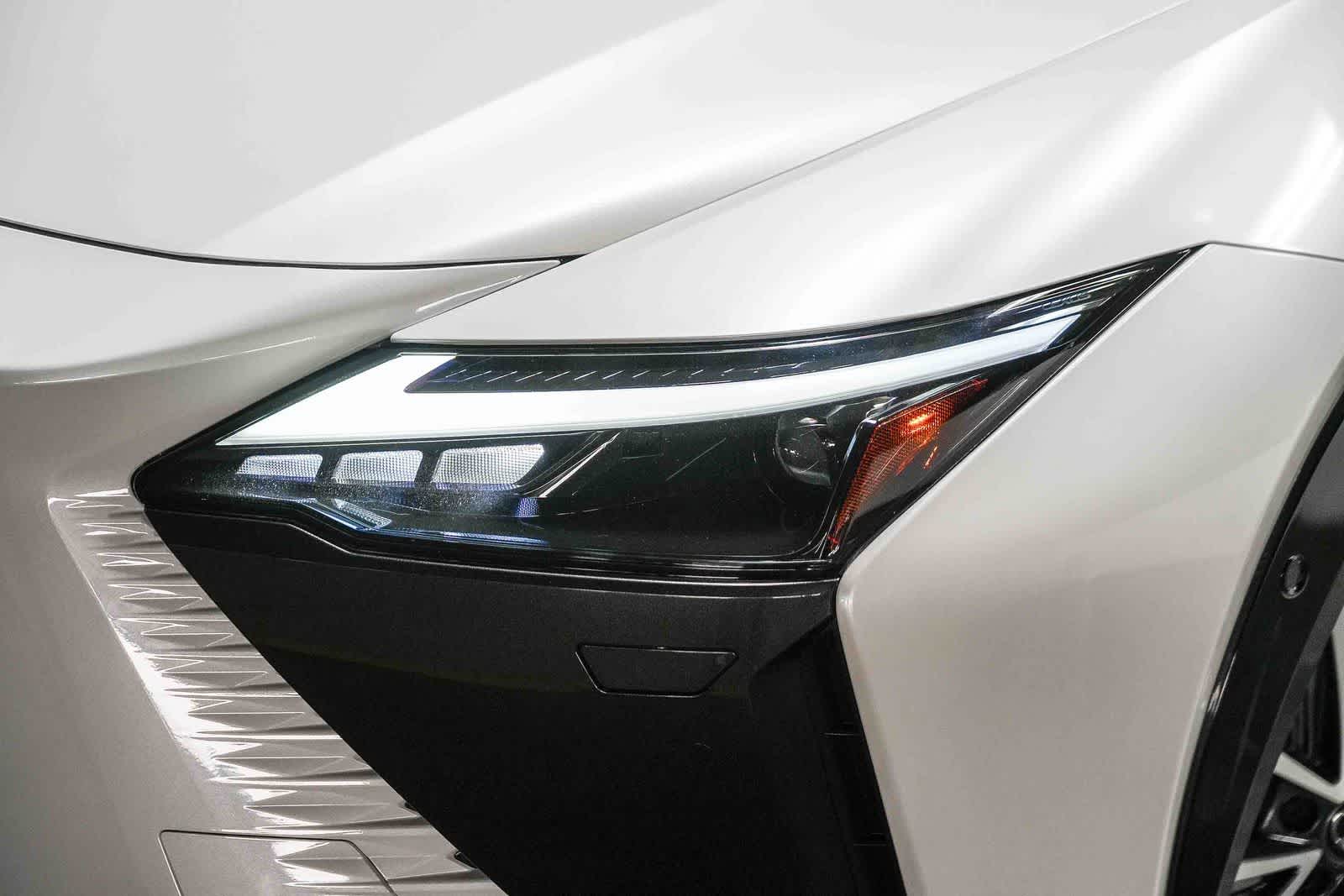 2023 Lexus RZ Premium