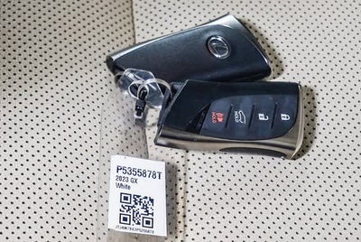 2023 Lexus GX Premium