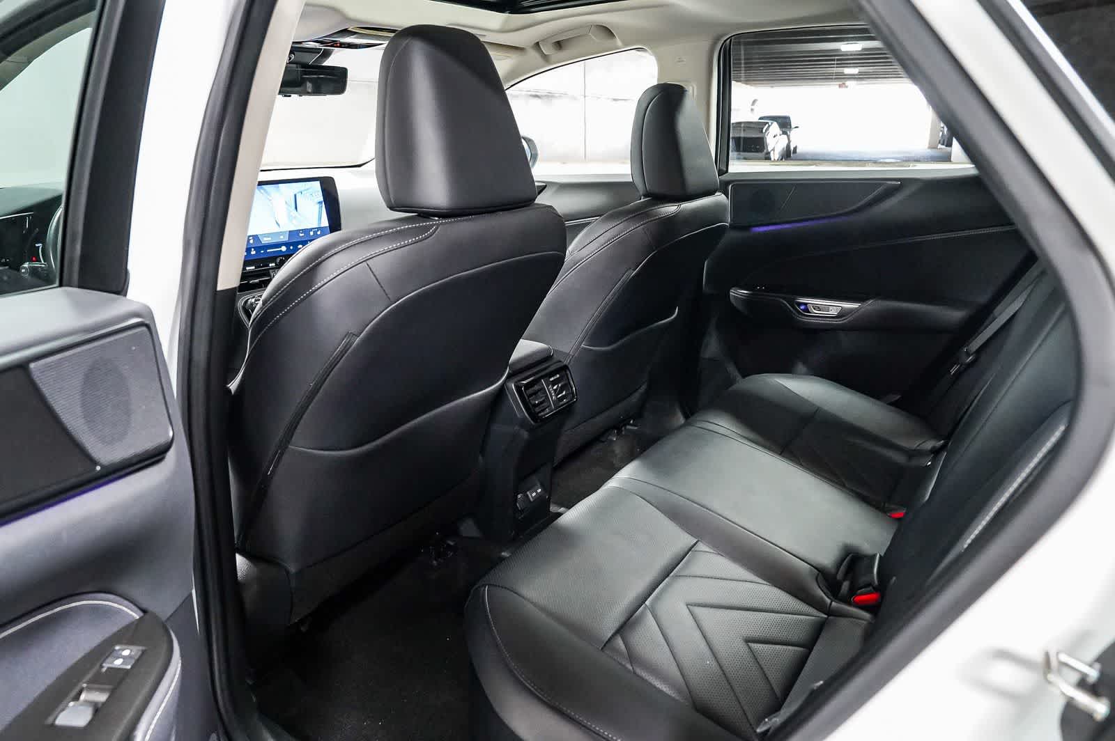2023 Lexus NX 450h+ Luxury