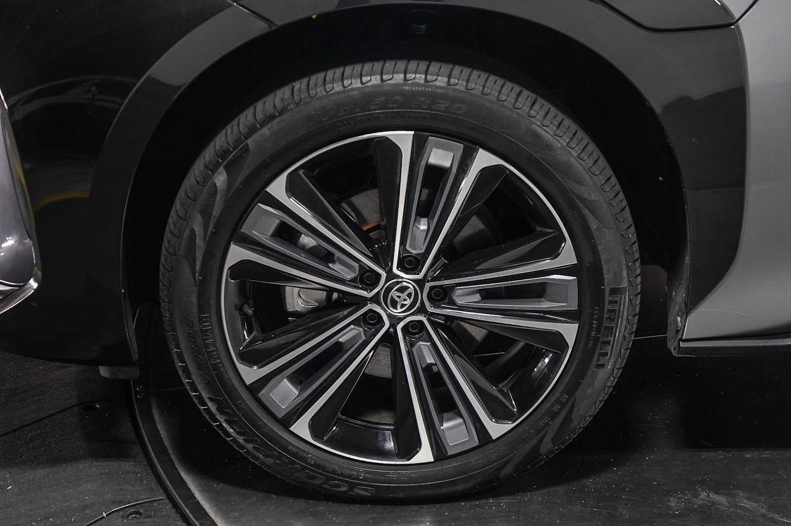 2023 Toyota bZ4X Limited