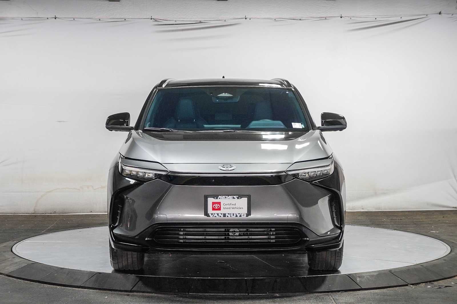 2023 Toyota bZ4X Limited