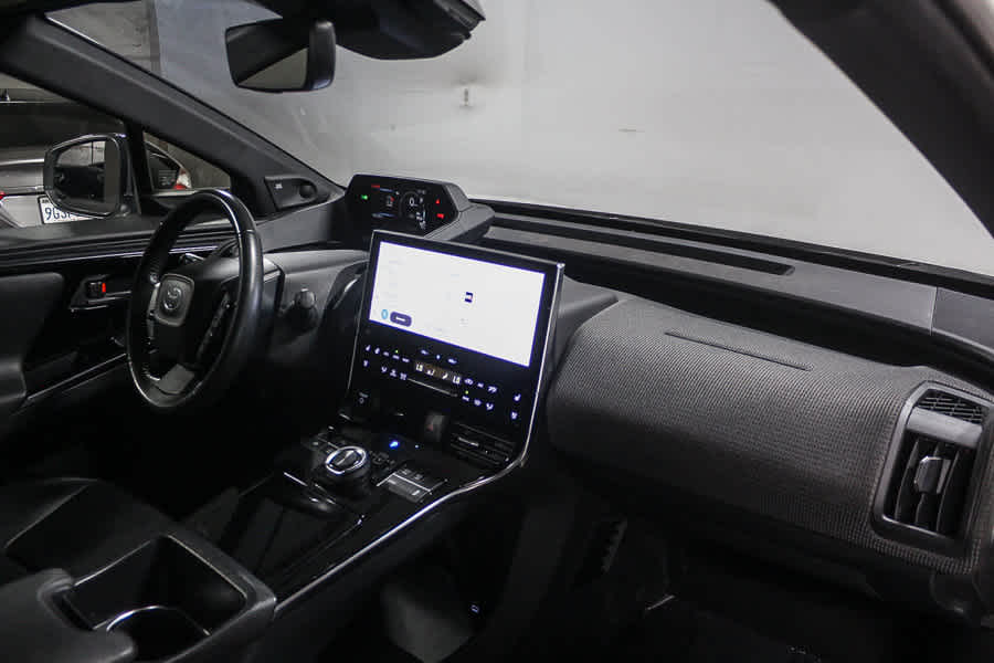 2023 Toyota bZ4X Limited