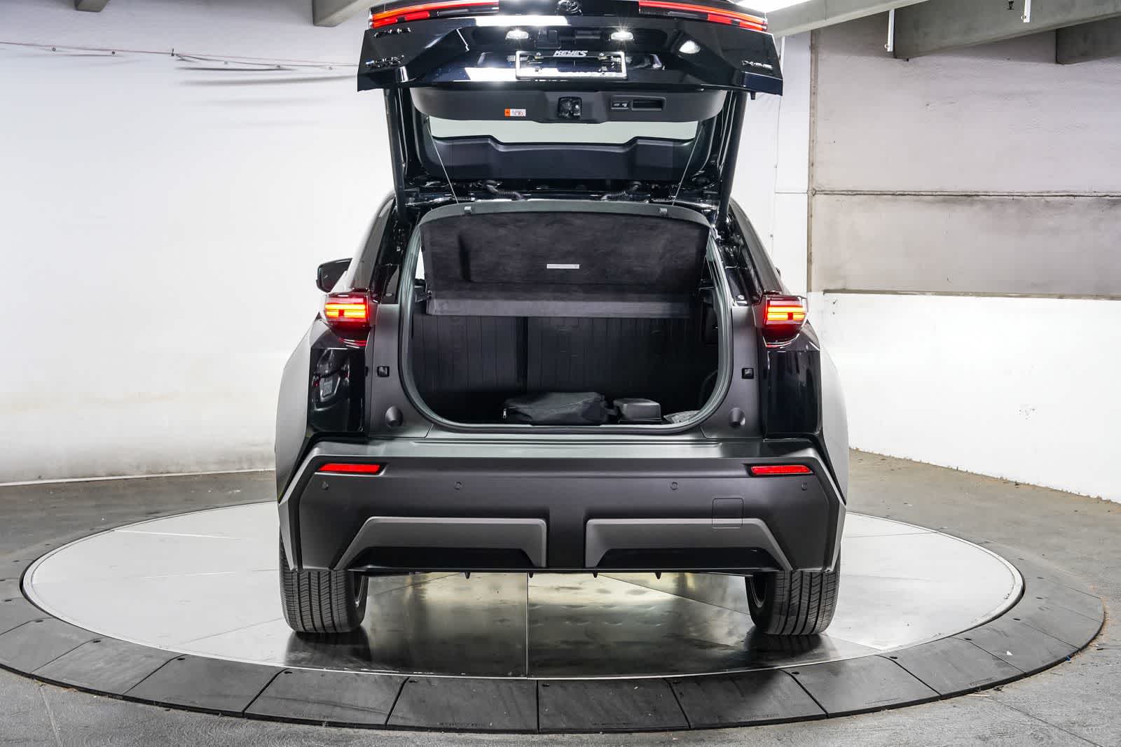 2026 Toyota C-HR XSE