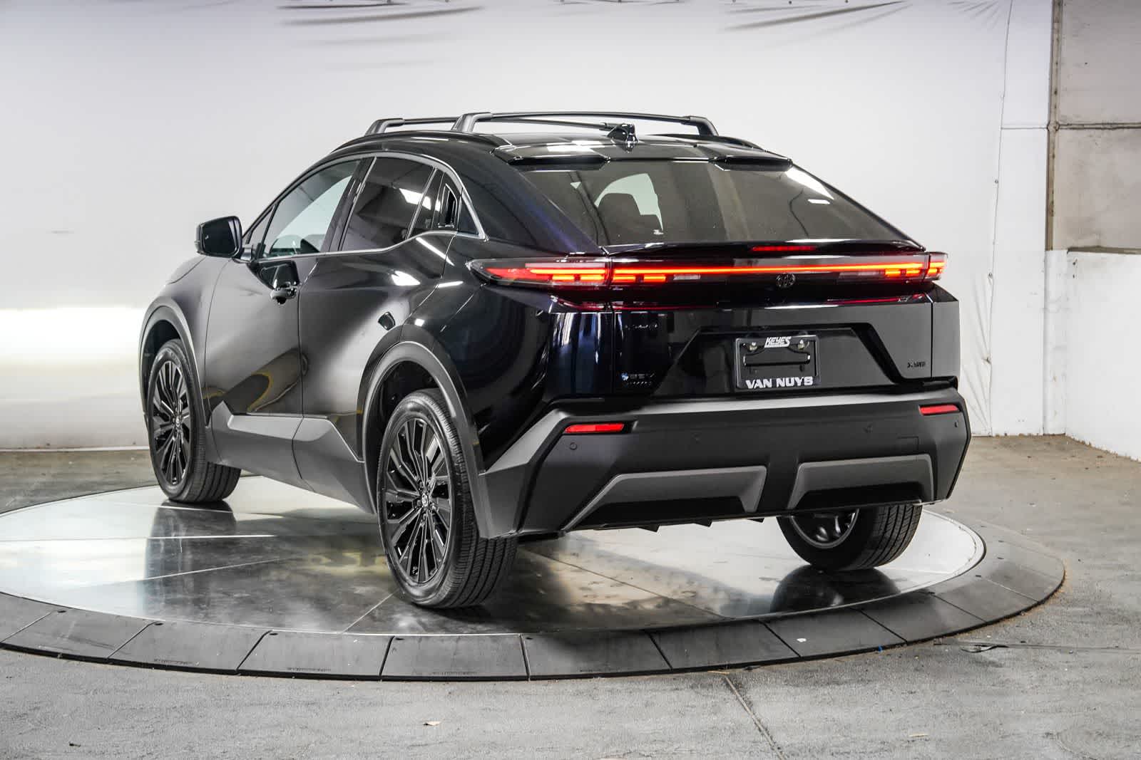 2026 Toyota C-HR XSE