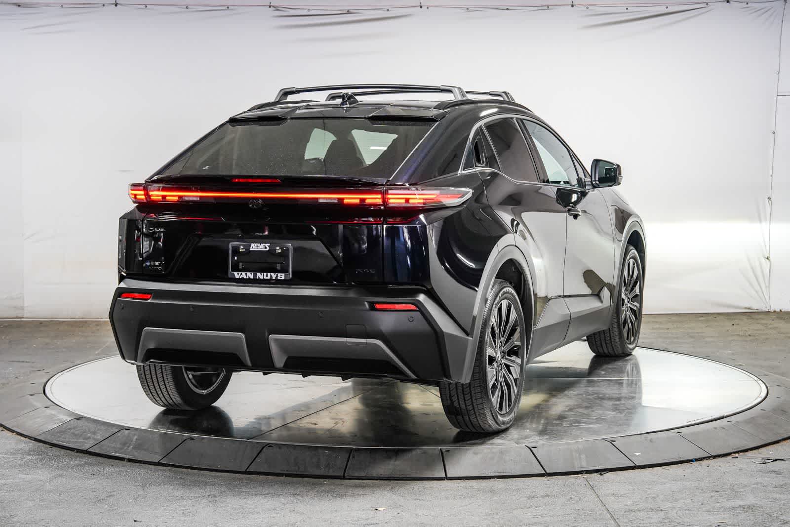 2026 Toyota C-HR XSE