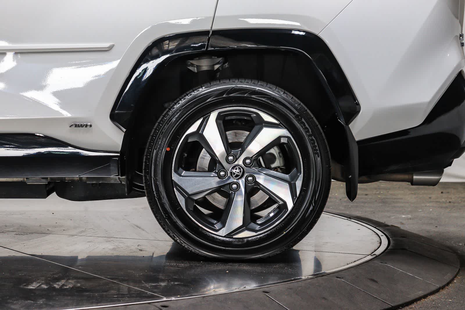 2021 Toyota RAV4 Prime SE