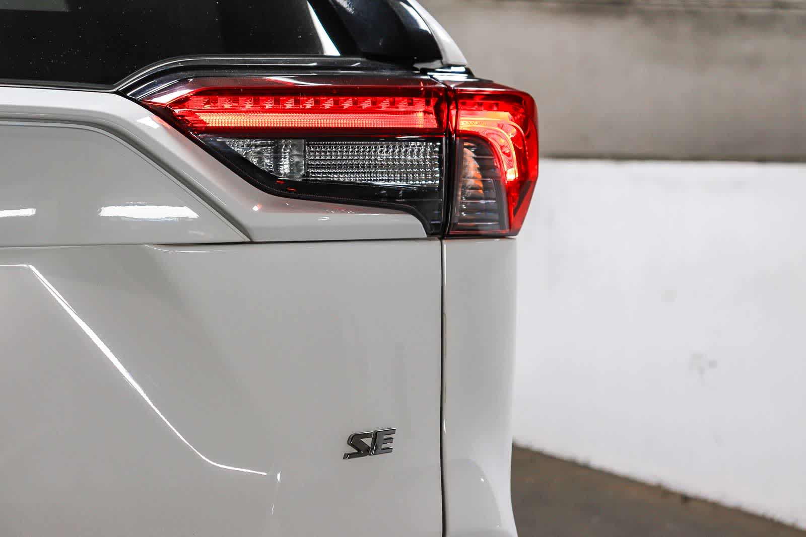 2021 Toyota RAV4 Prime SE