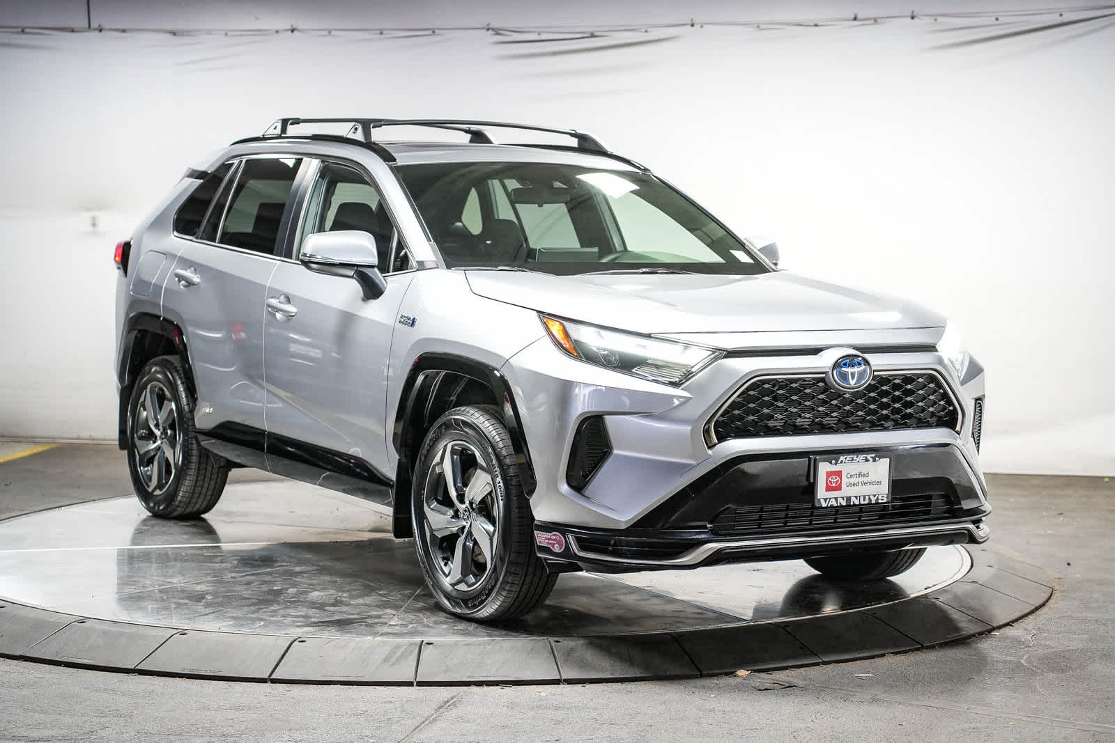 2024 Toyota RAV4 Prime SE