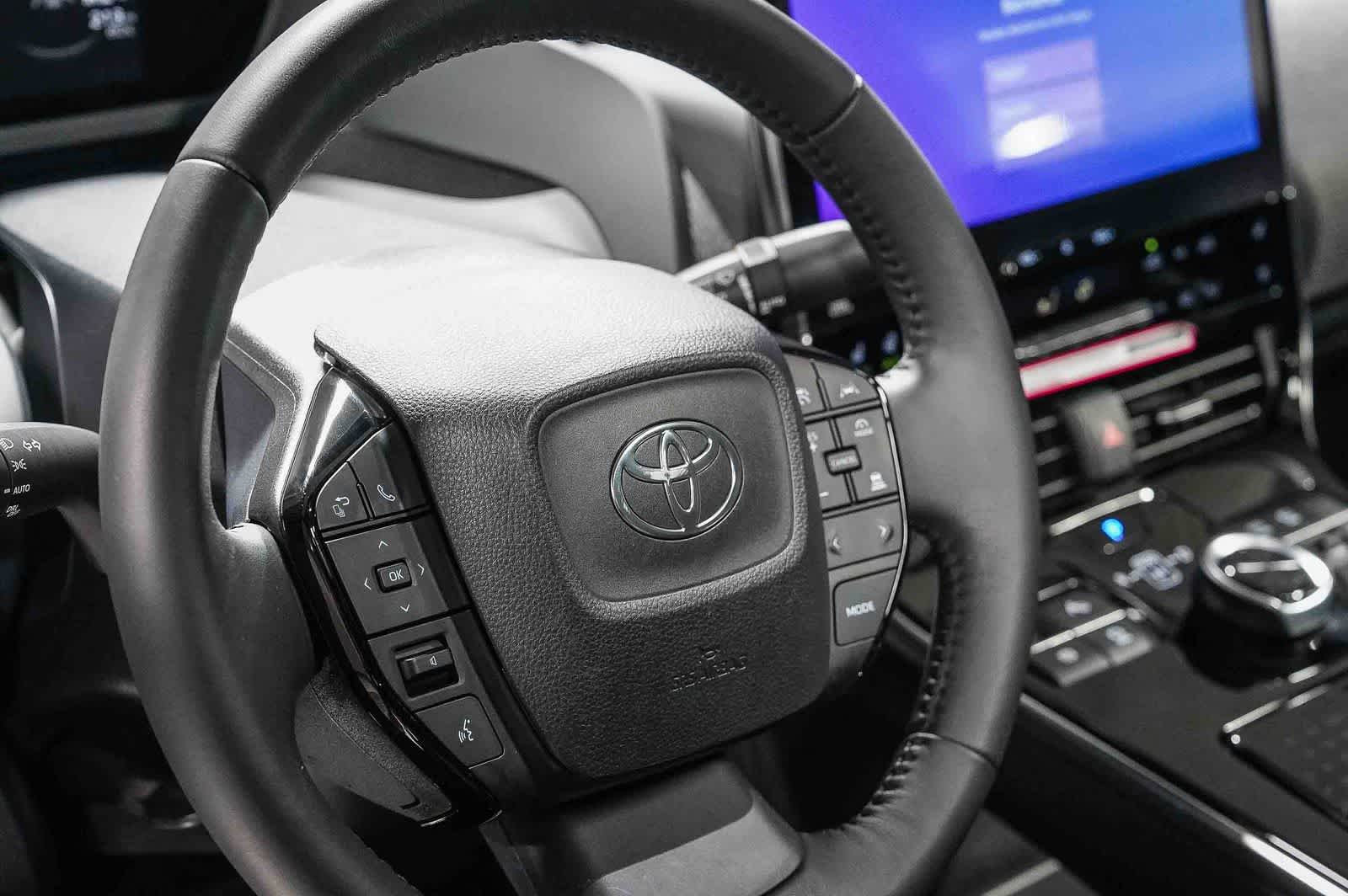 2023 Toyota bZ4X Limited