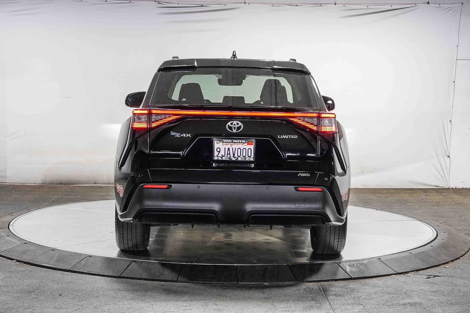 2023 Toyota bZ4X Limited