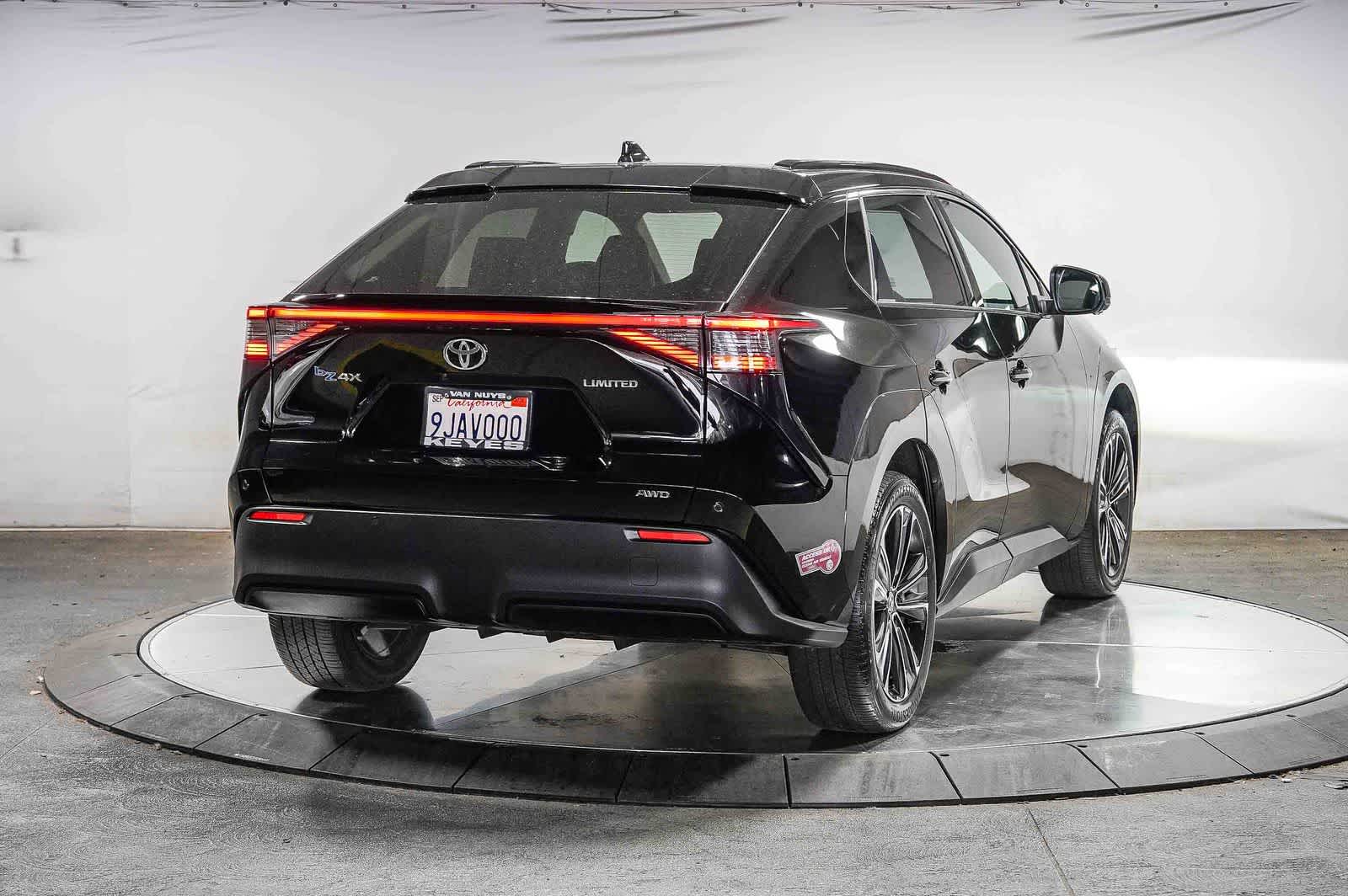 2023 Toyota bZ4X Limited