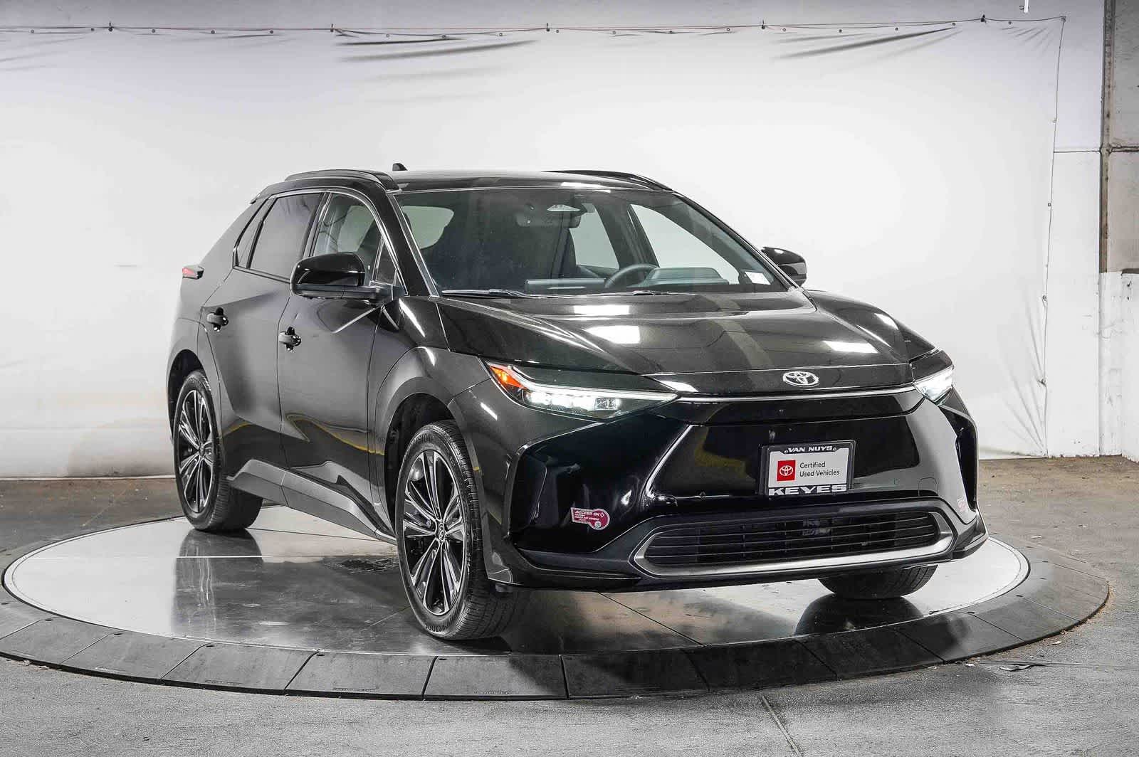 2023 Toyota bZ4X Limited