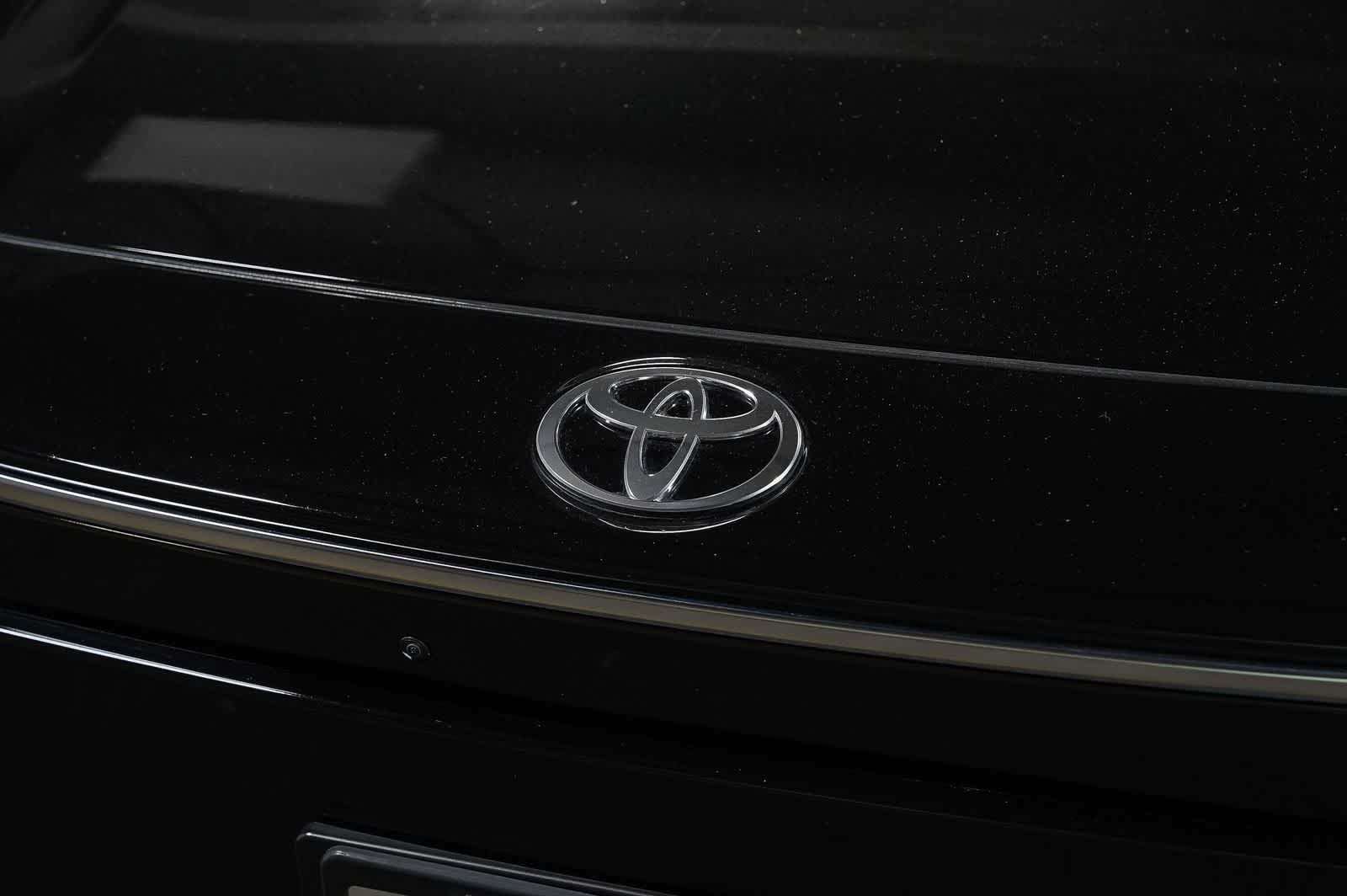 2023 Toyota bZ4X Limited