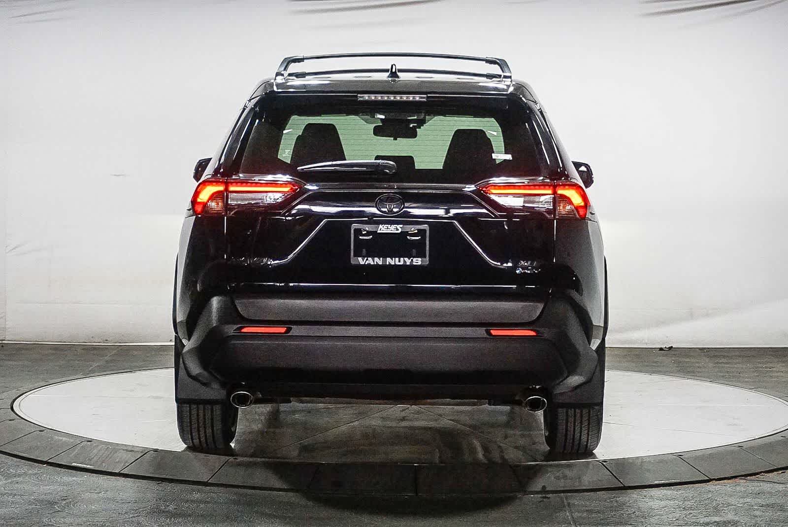 2025 Toyota RAV4 Hybrid XLE Premium