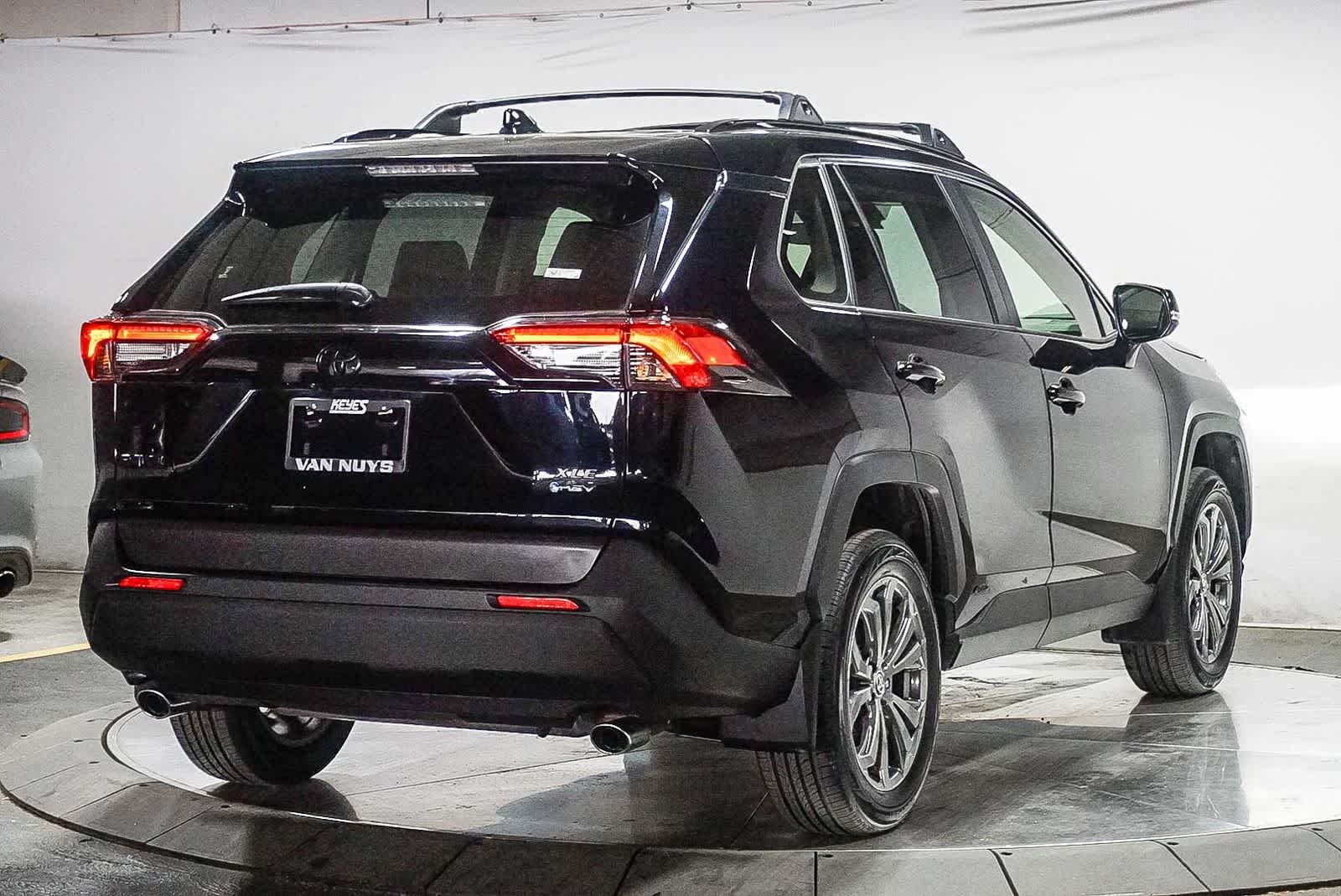 2025 Toyota RAV4 Hybrid XLE Premium