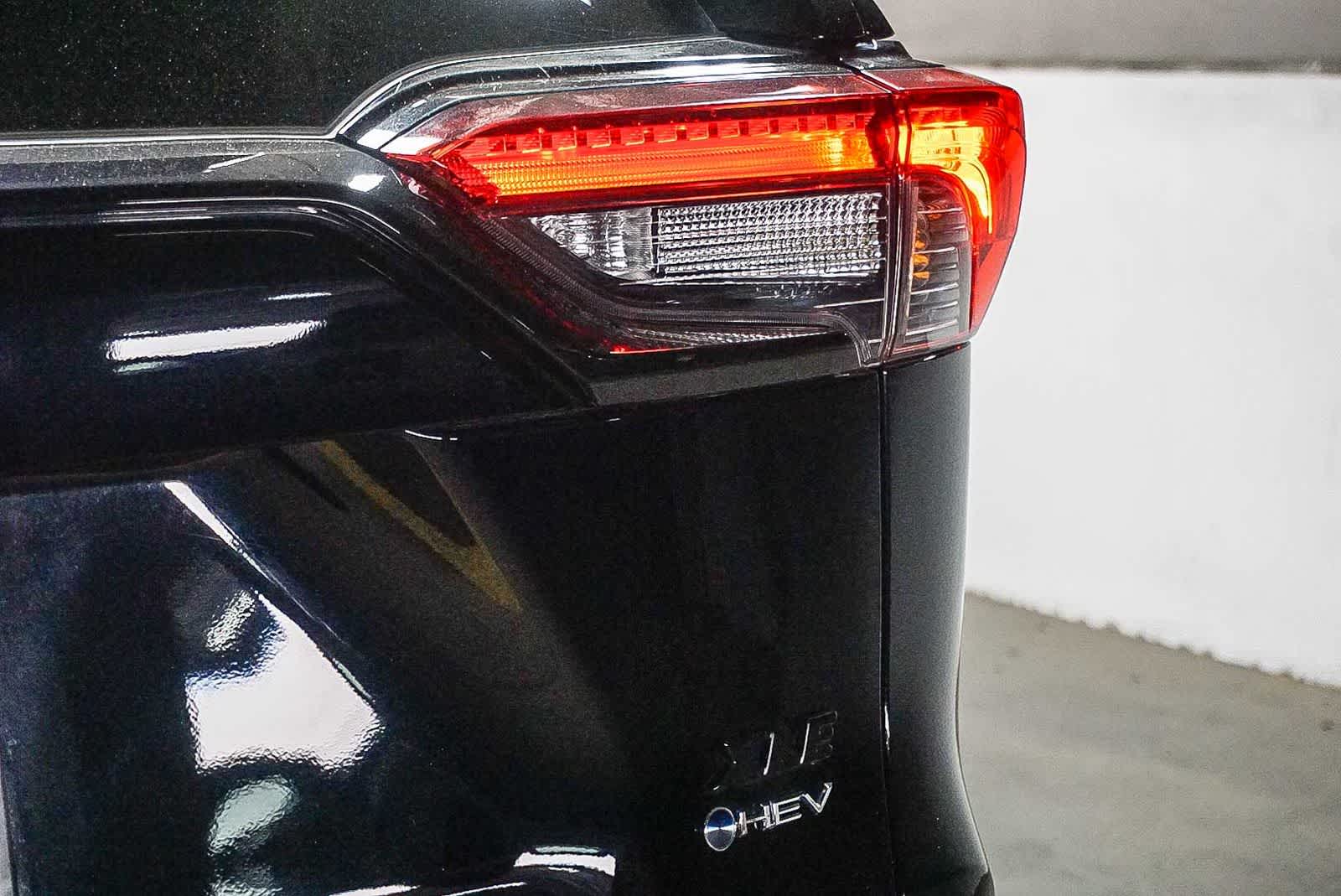 2025 Toyota RAV4 Hybrid XLE Premium