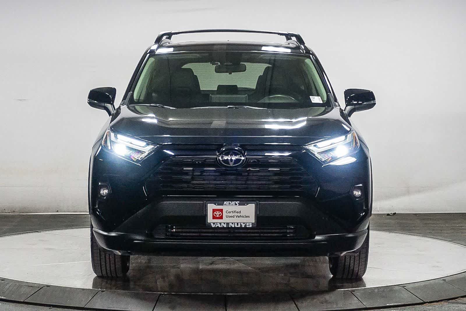2025 Toyota RAV4 Hybrid XLE Premium