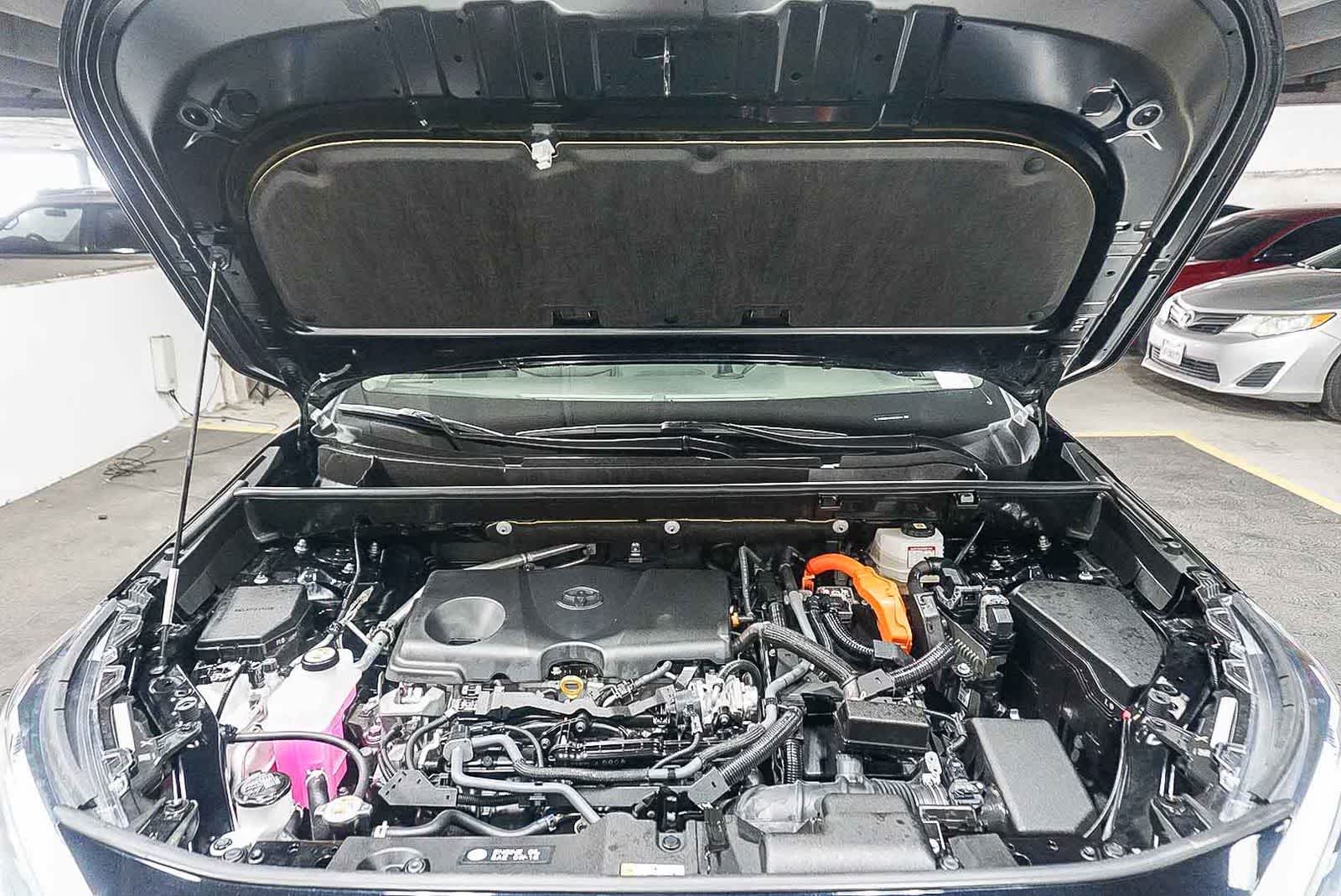 2025 Toyota RAV4 Hybrid XLE Premium