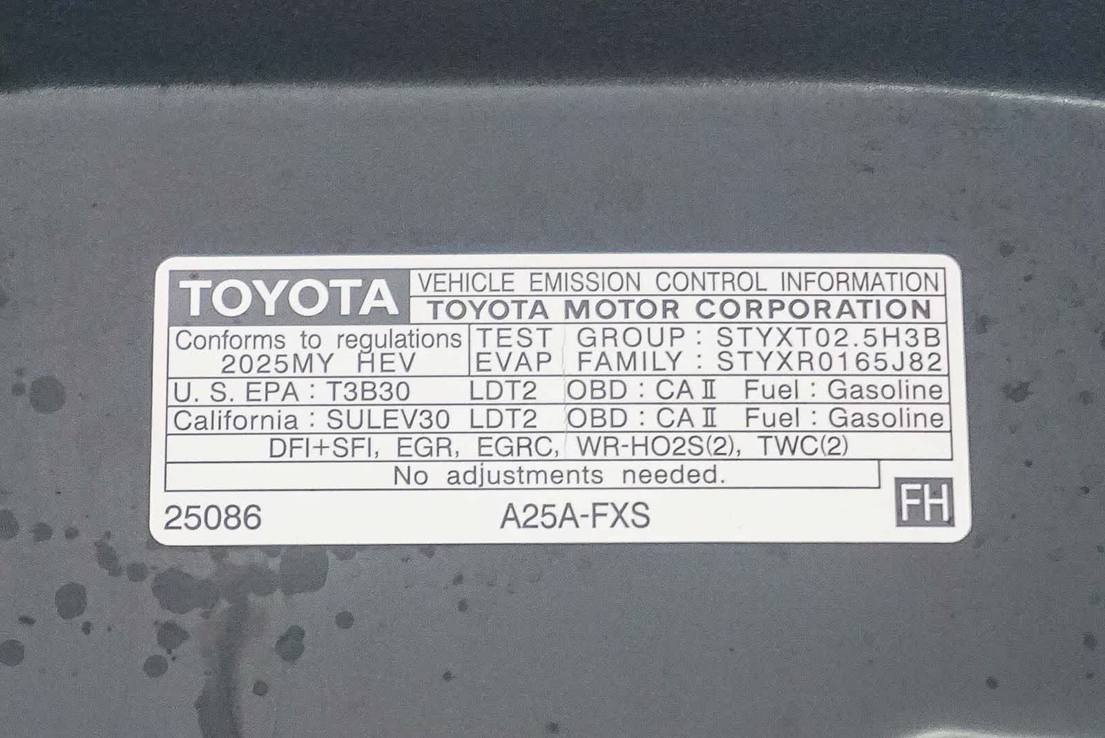 2025 Toyota RAV4 Hybrid XLE Premium