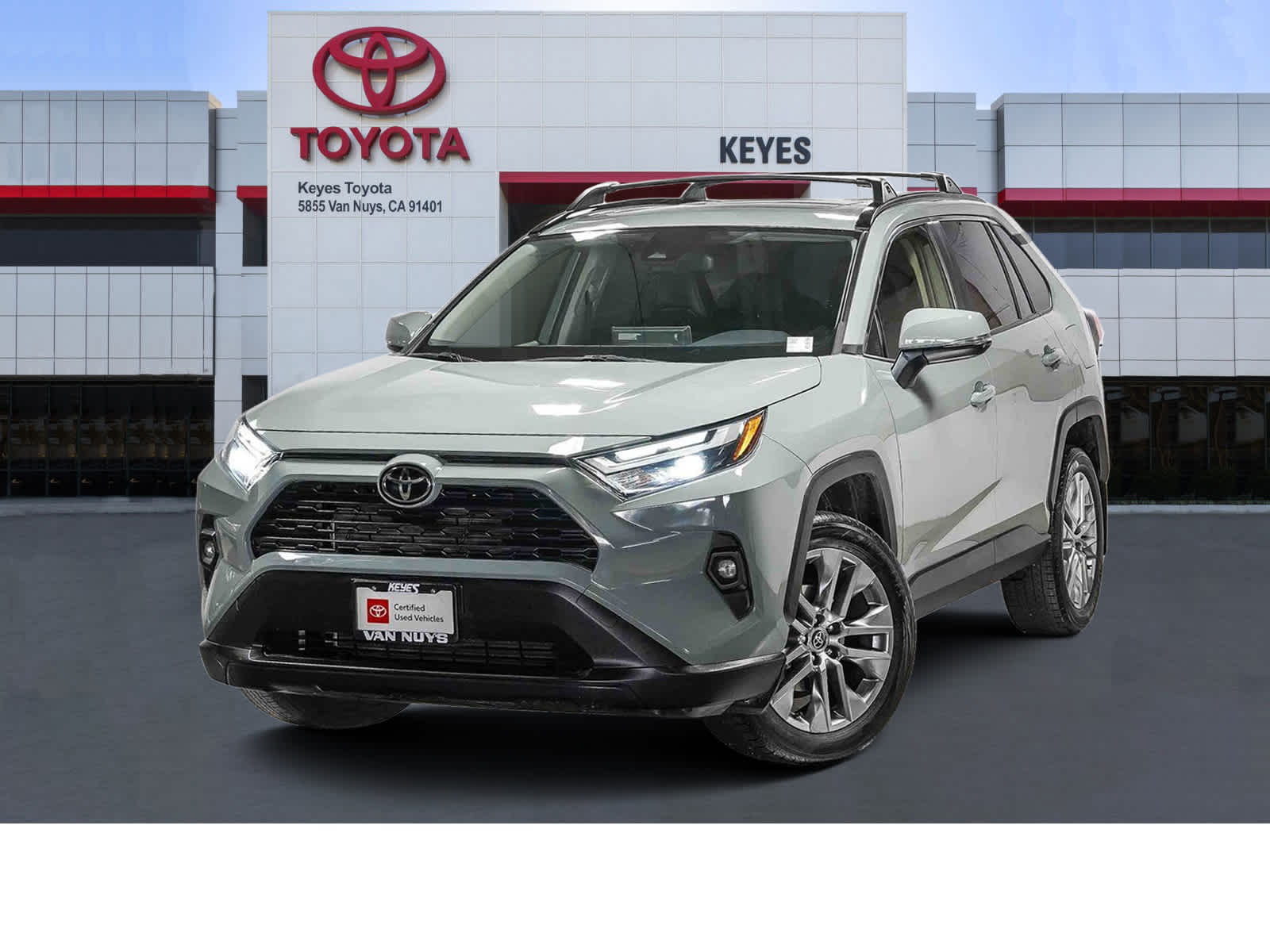 2023 Toyota RAV4 XLE Premium