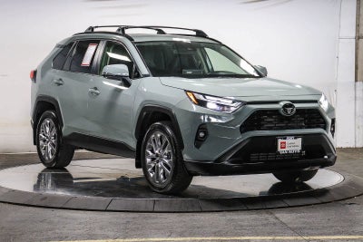 2023 Toyota RAV4 XLE Premium