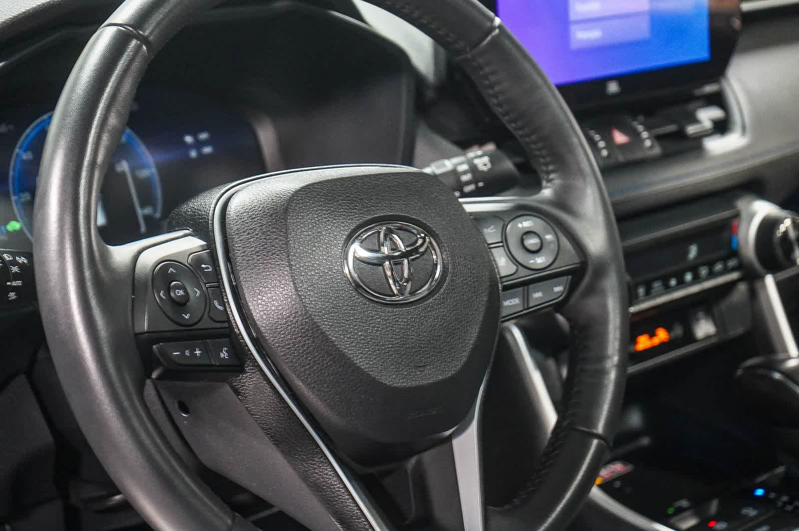 2024 Toyota RAV4 Hybrid XSE