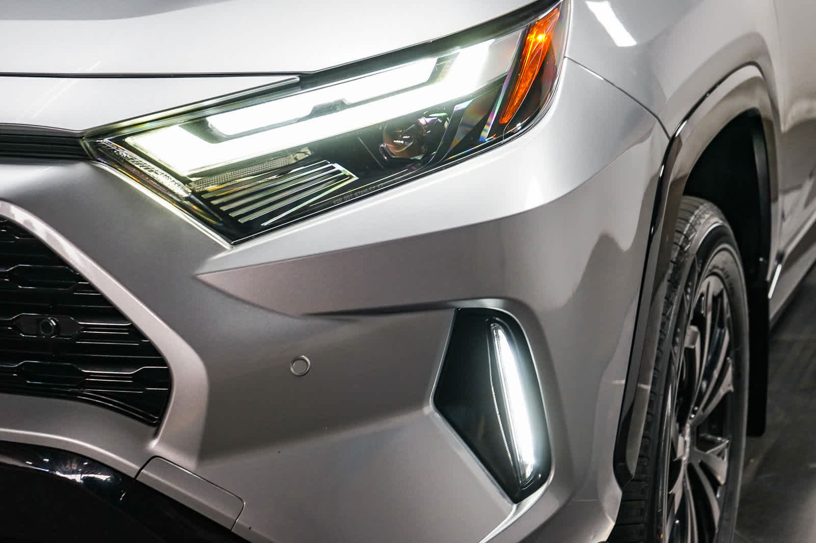 2023 Toyota RAV4 Hybrid XSE