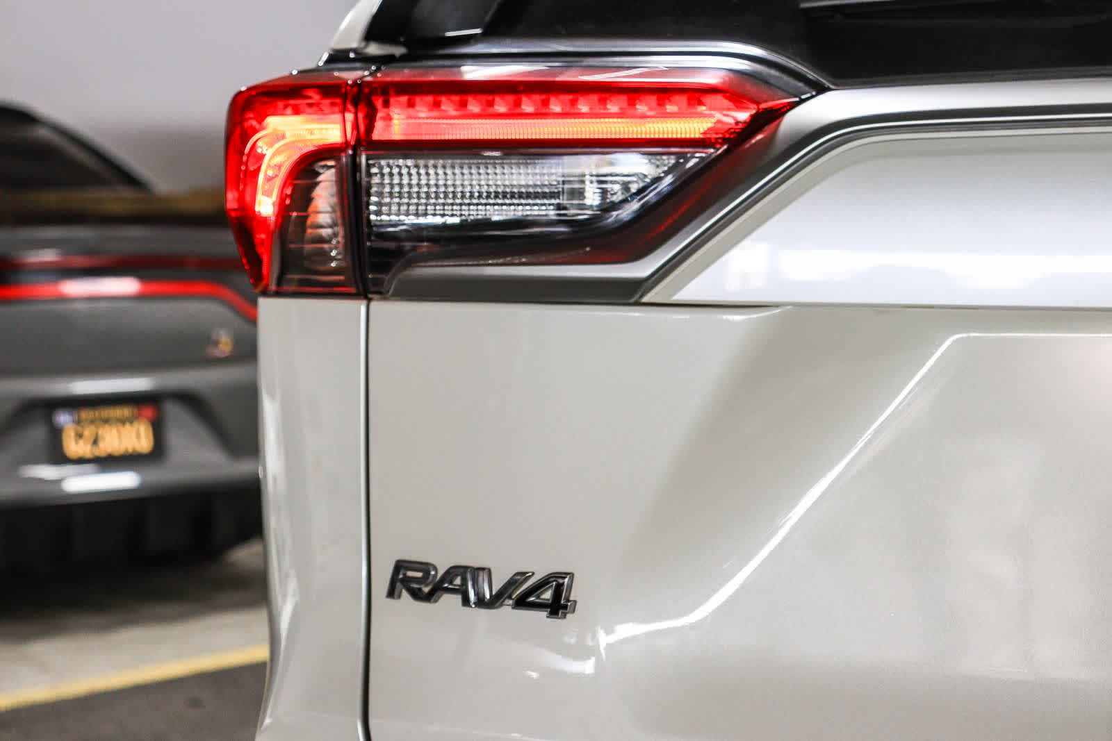 2020 Toyota RAV4 Hybrid XSE