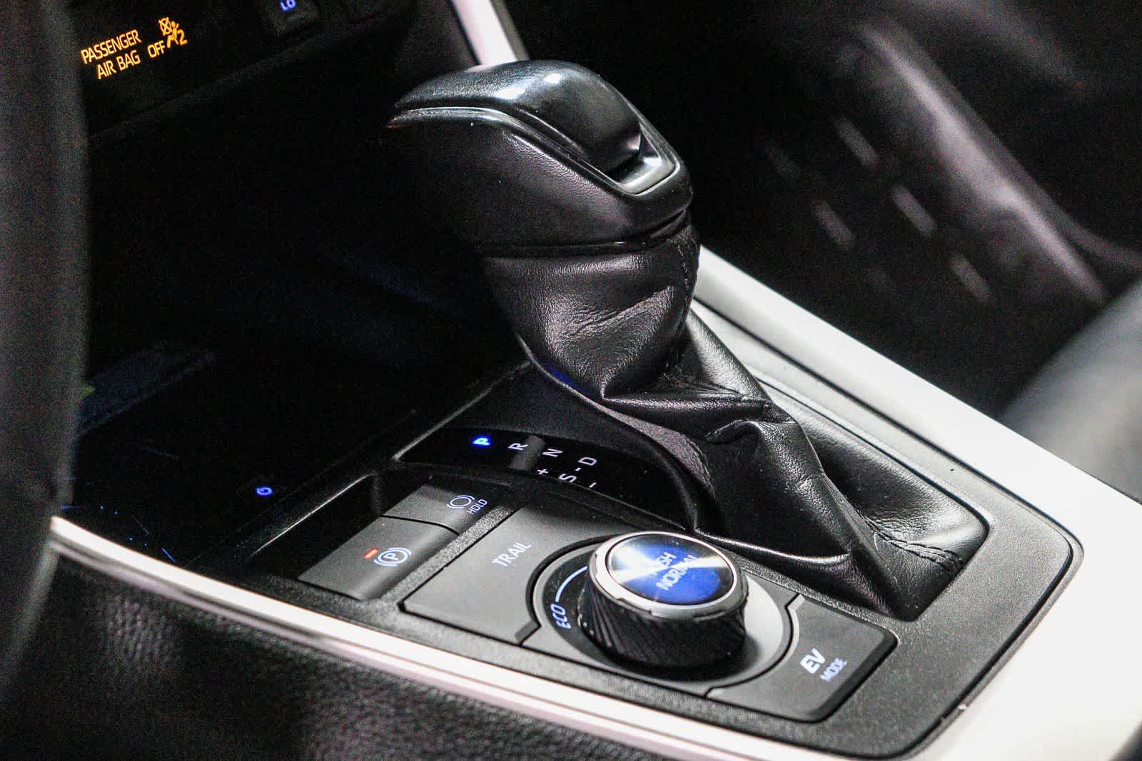 2020 Toyota RAV4 Hybrid XSE