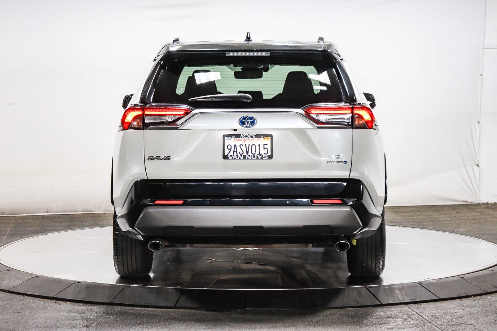 2020 Toyota RAV4 Hybrid XSE