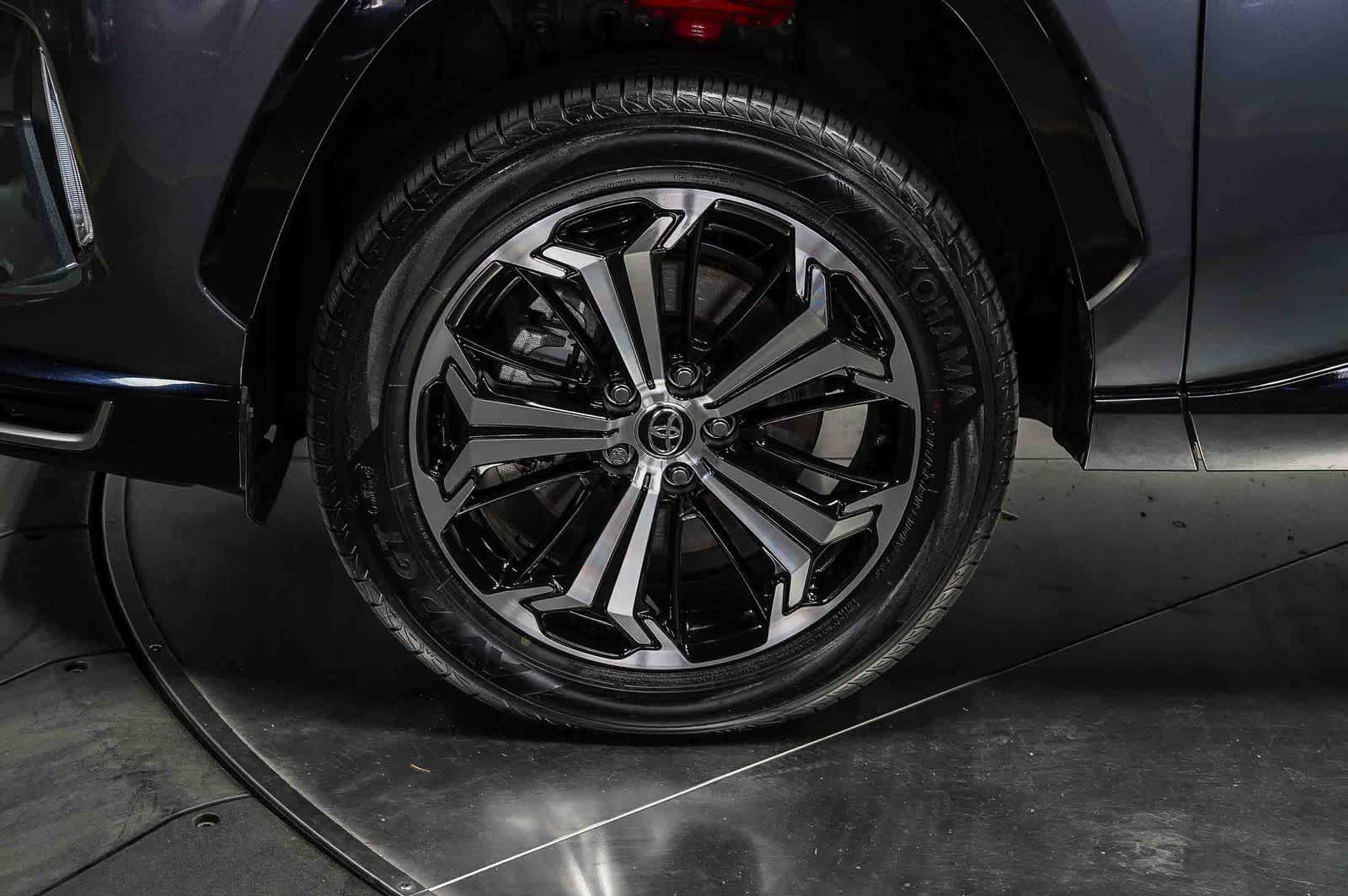 2024 Toyota RAV4 Prime XSE