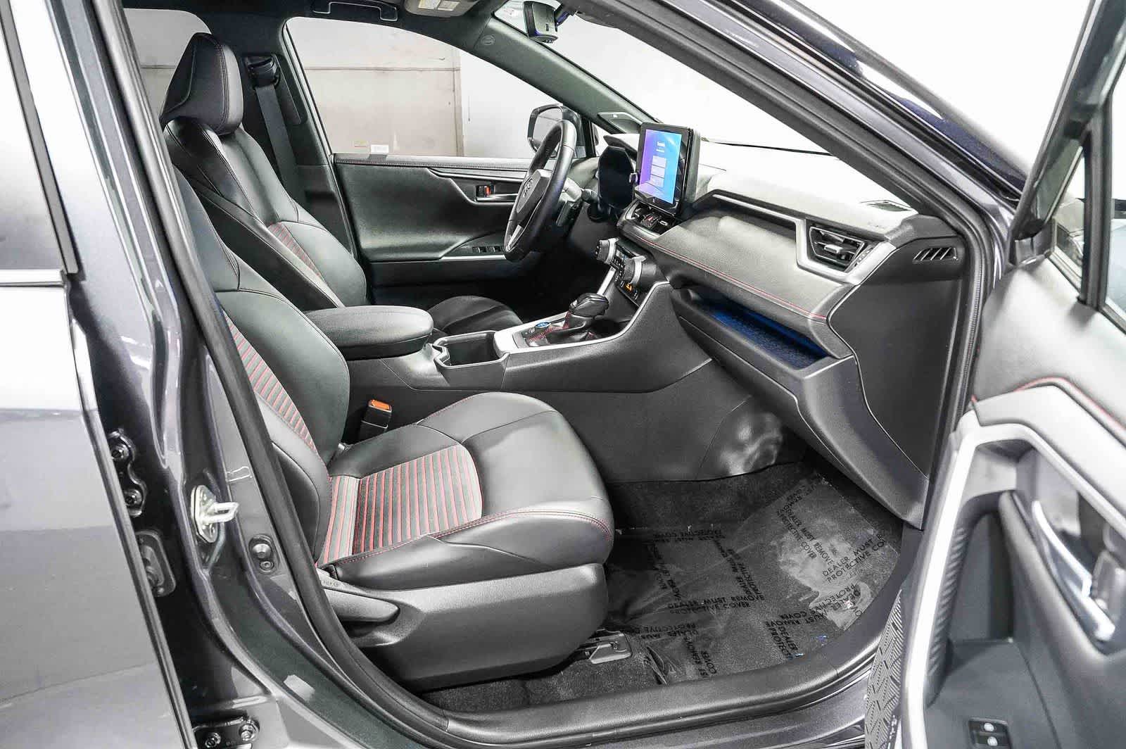 2024 Toyota RAV4 Prime XSE