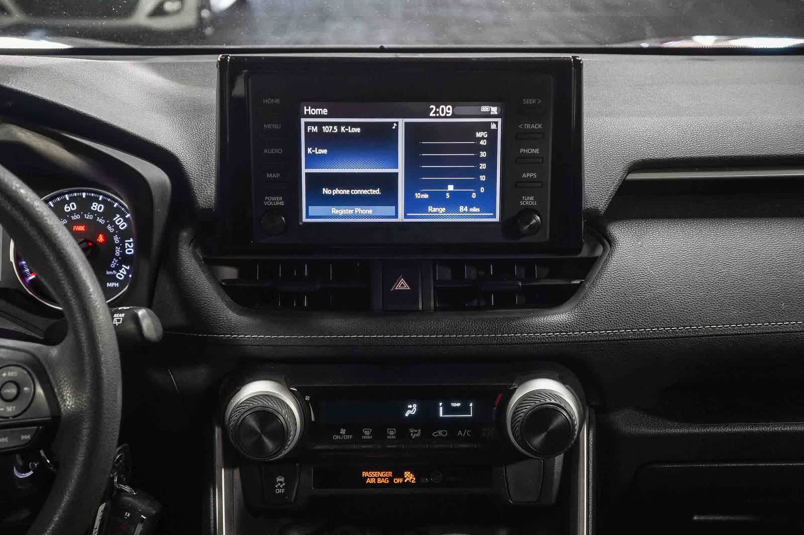 2019 Toyota RAV4 LE