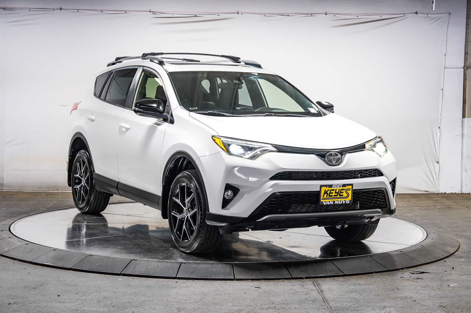 2018 Toyota RAV4 SE