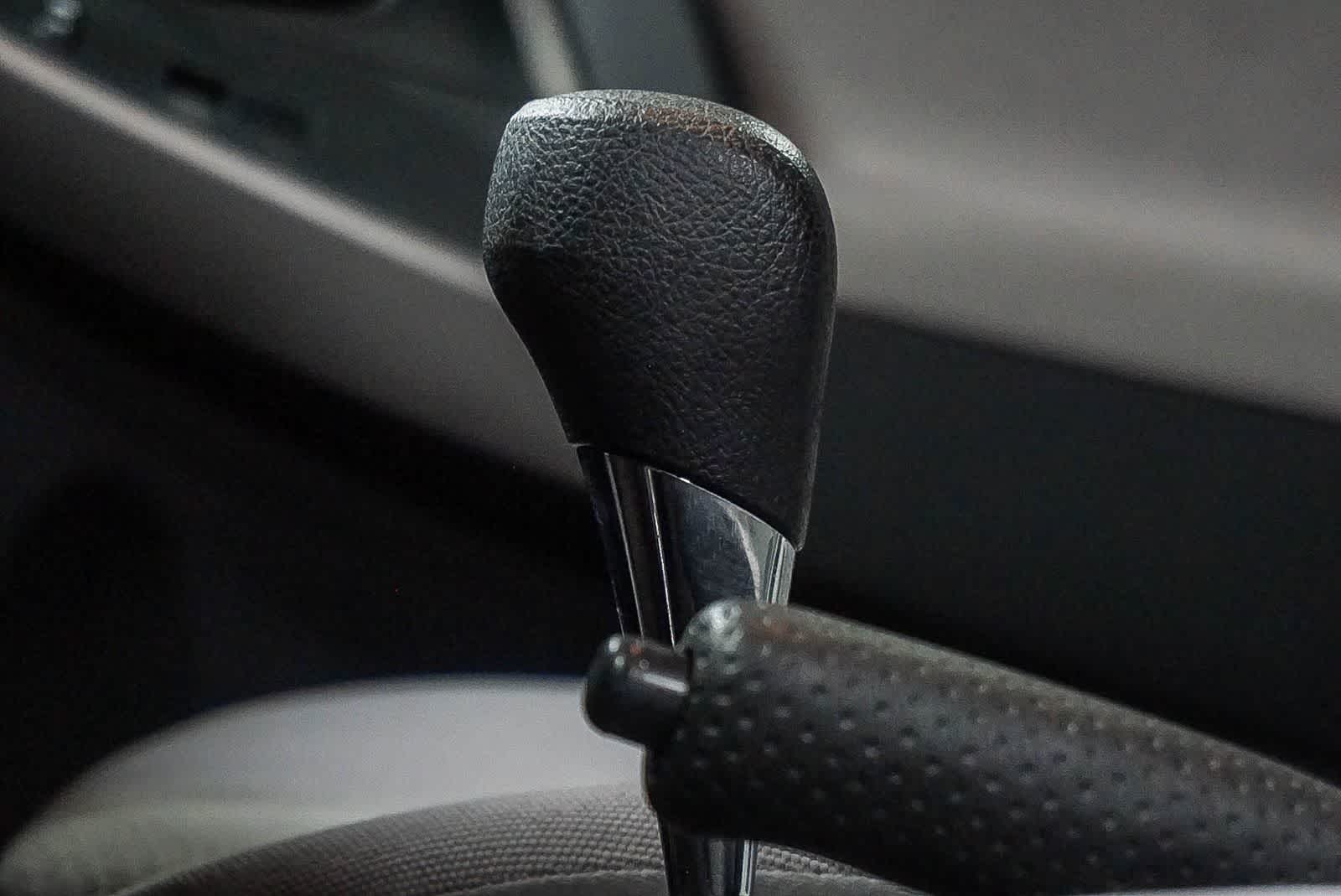 2008 Toyota RAV4 FWD 4dr 4-cyl 4-Spd AT (Natl)