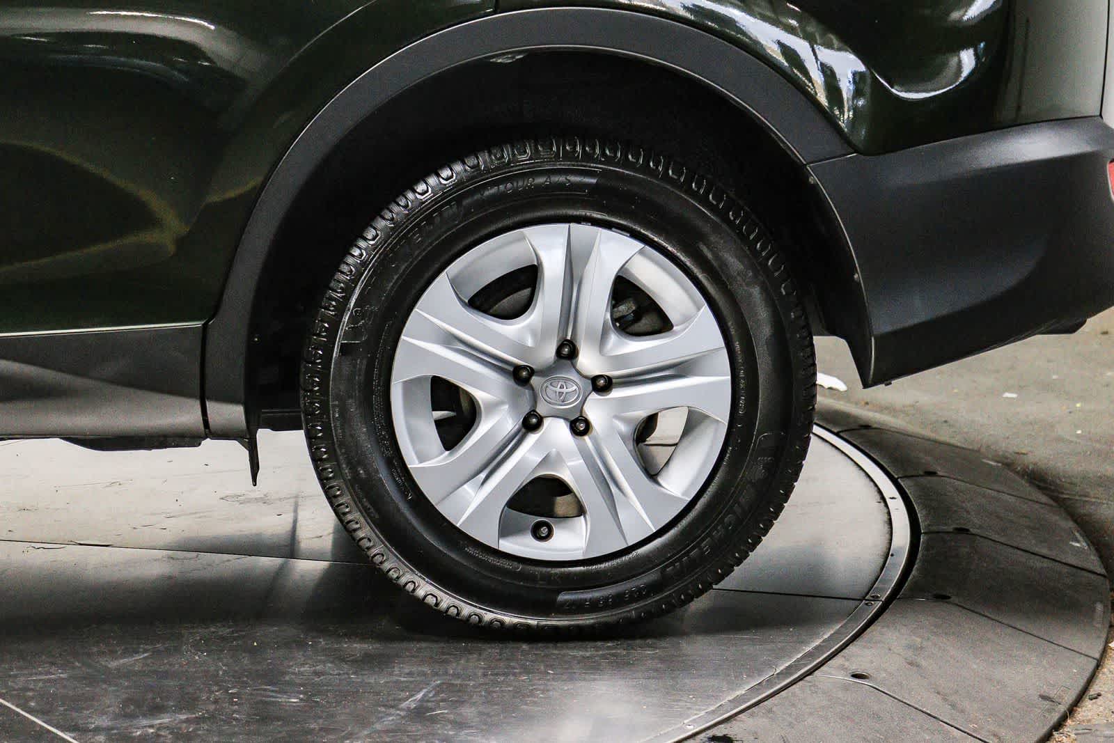 2013 Toyota RAV4 LE