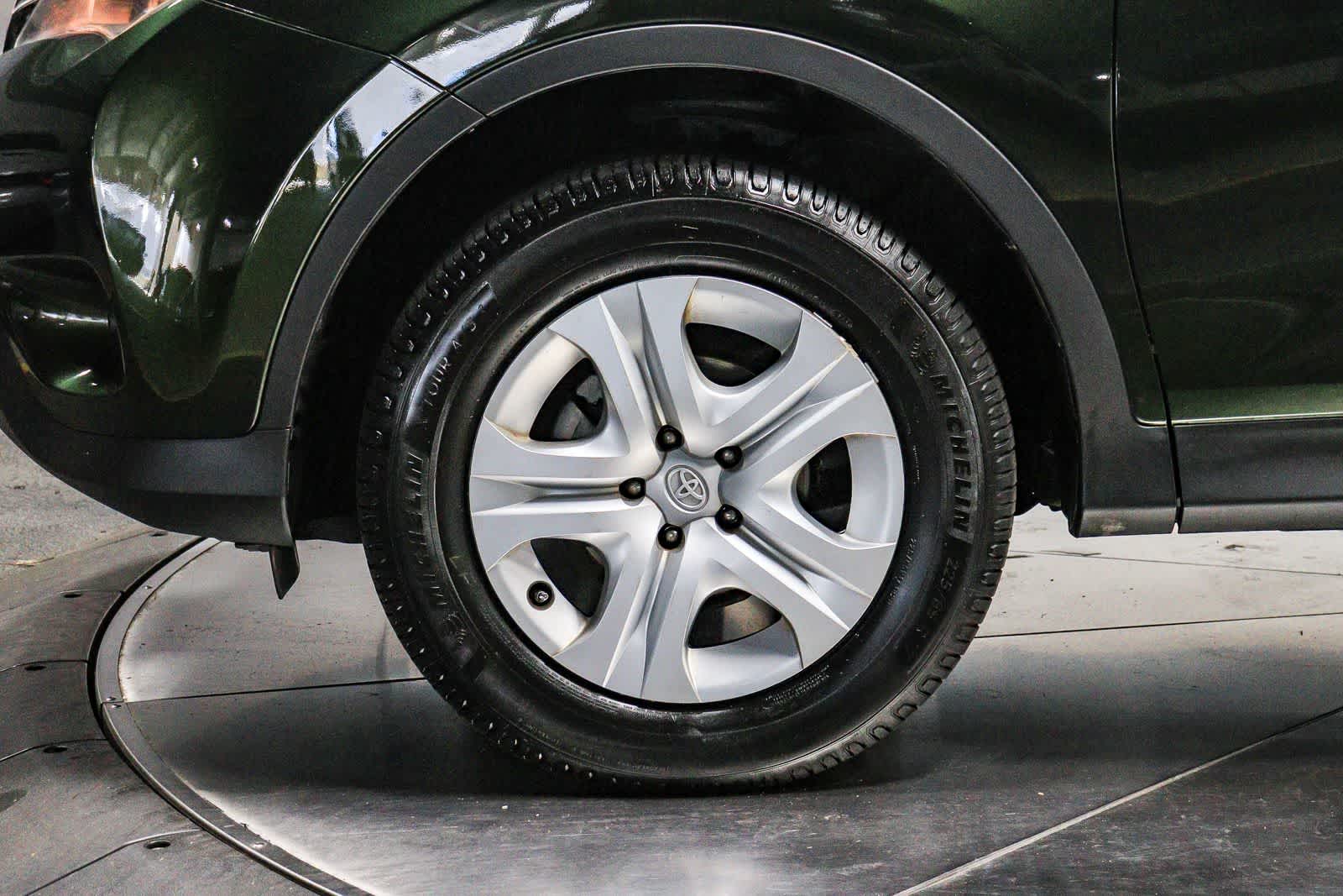 2013 Toyota RAV4 LE