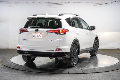 2018 Toyota RAV4 LE