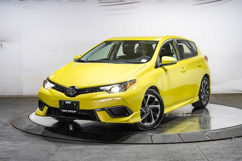 2017 Toyota Corolla iM CVT (Natl)