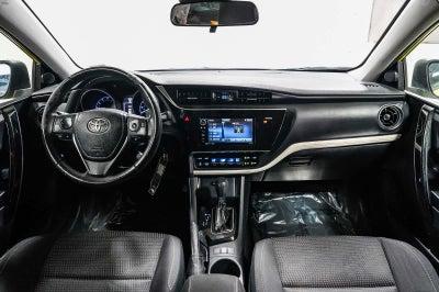 2017 Toyota Corolla iM CVT (Natl)